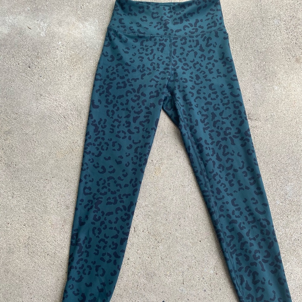Zobha Animal Print Yoga Pants